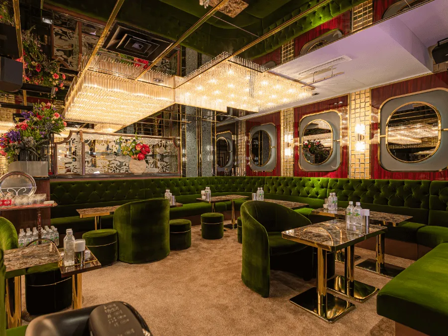 club OROORO メインフロア